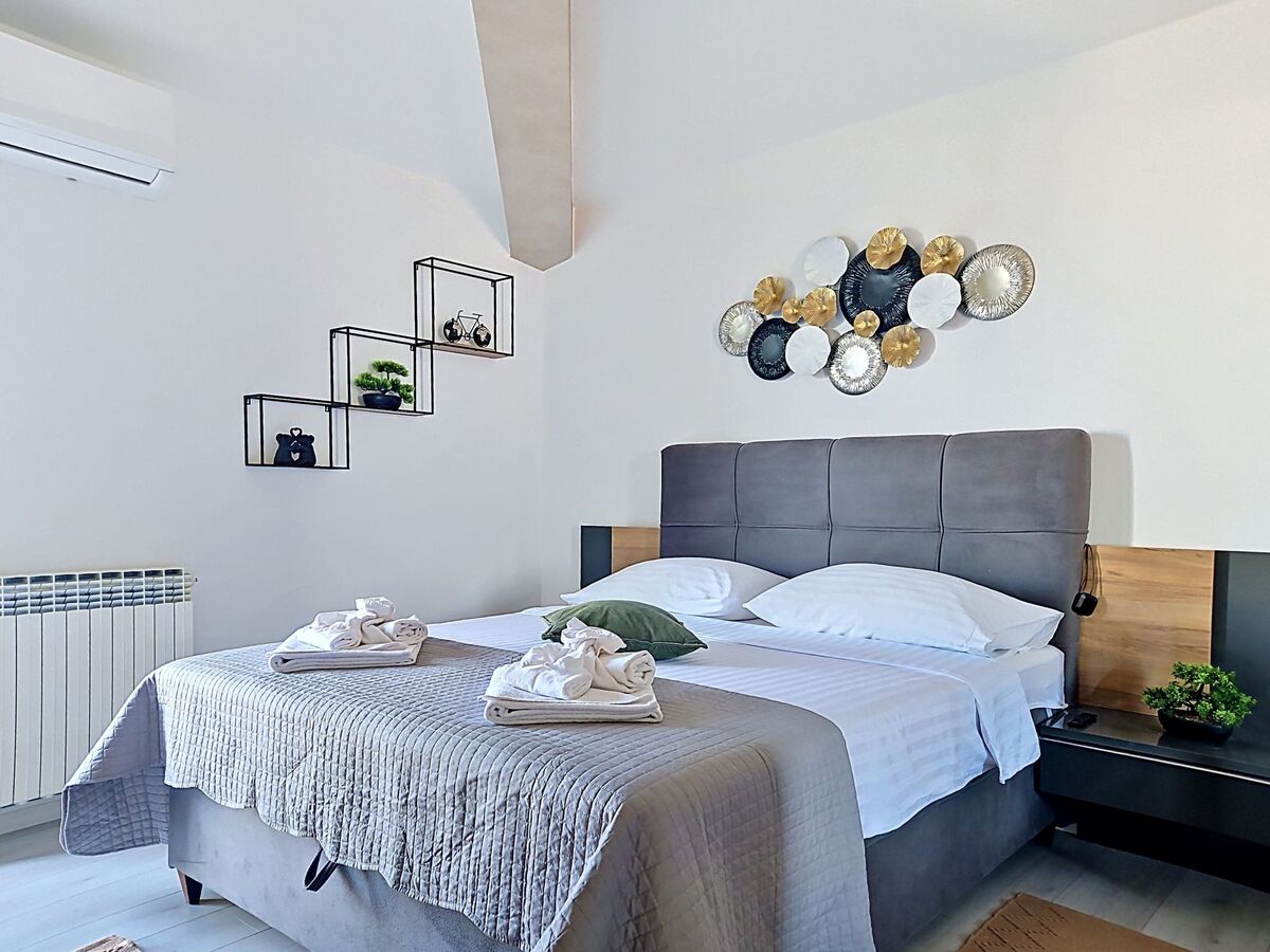 Maison Id&la à 300 m de la mer, Brodarica - Photo 27
