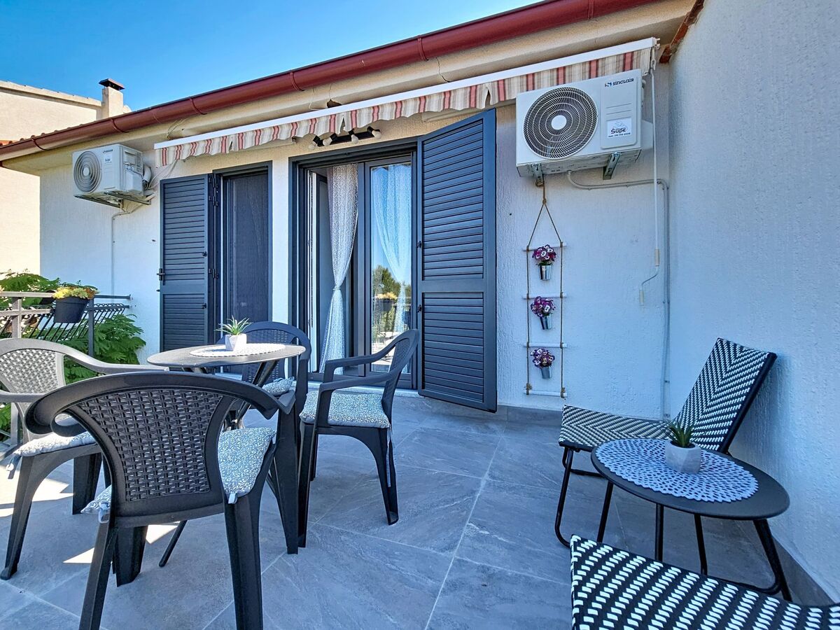Maison Id&la à 300 m de la mer, Brodarica - Photo 30