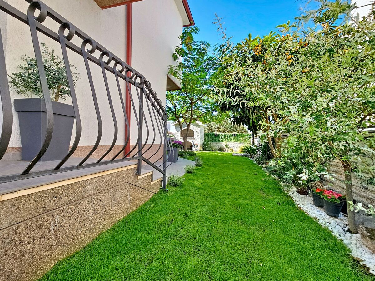 Maison Id&la à 300 m de la mer, Brodarica - Photo 46