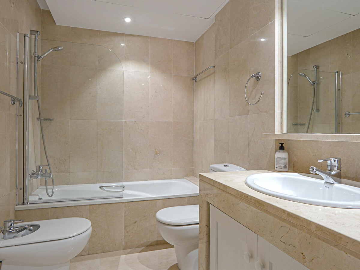 Appartement Sotogrande Marina, piscine privée et terrasse vue mer - Photo 18