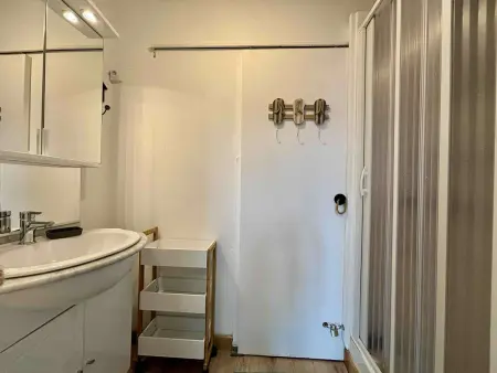 Maison rénovée 3 pièces à St-Georges-d'Oléron, WiFi, proche commerces - Photo 11