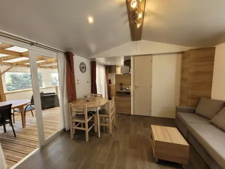 Mobil-home 35m² piscine chauffée, 1,8 km plage - Photo 4