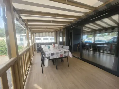 Location mobil home à Saint Hilaire de Riez, Mobil-home moderne avec piscine couverte, proche mer, 6 pers, animaux admis