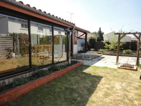 Maison 67m² 2 chambres, terrain clôturé, 2km plage - Photo 7