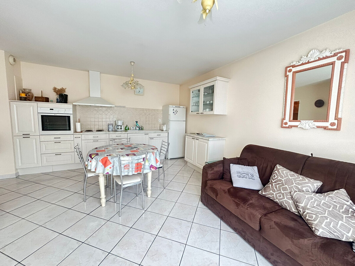 T2 centre-ville Saint-Jean-de-Monts, balcon, 1500m plage - Photo 1