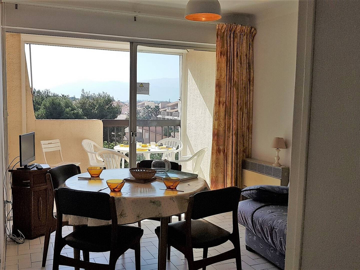 T2 Saint-Cyprien, 150m plage et port, ascenseur - Photo 2