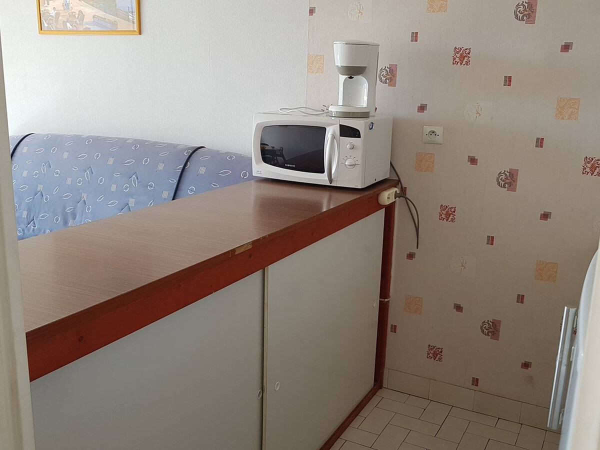 T2 Saint-Cyprien, 150m plage et port, ascenseur - Photo 7