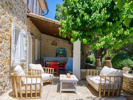 La Bastide de Magdeleine, gîte 4 chambres en Provence : photo 2