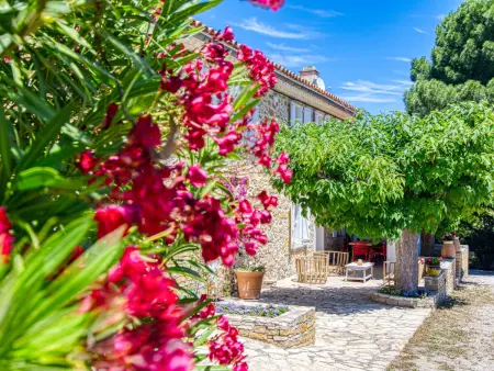 La Bastide de Magdeleine, gîte 4 chambres en Provence : photo 12