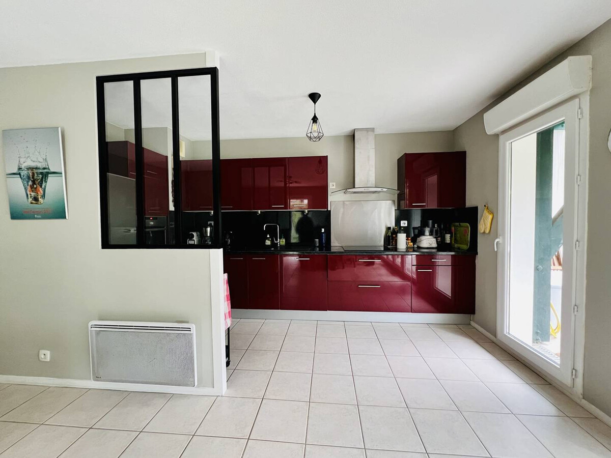 Appartement 3 pièces Cambo-les-Bains, parking et animaux - Photo 8