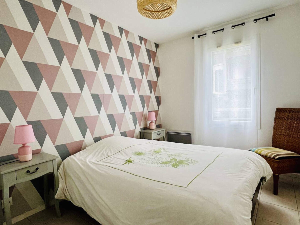 Appartement 3 pièces Cambo-les-Bains, parking et animaux - Photo 12