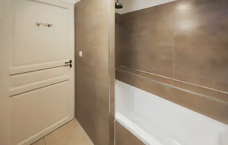 Location Maison 8 personnes à Saint Laurent de la Ca - Photo 19