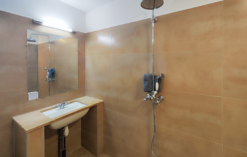 Maison pierre avec piscine privée à Saint-Laurent-de-la-Ca - Photo 24