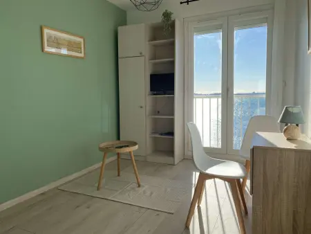 Studio climatisé avec WIFI et vue sur l'étang de Thau - Photo 1