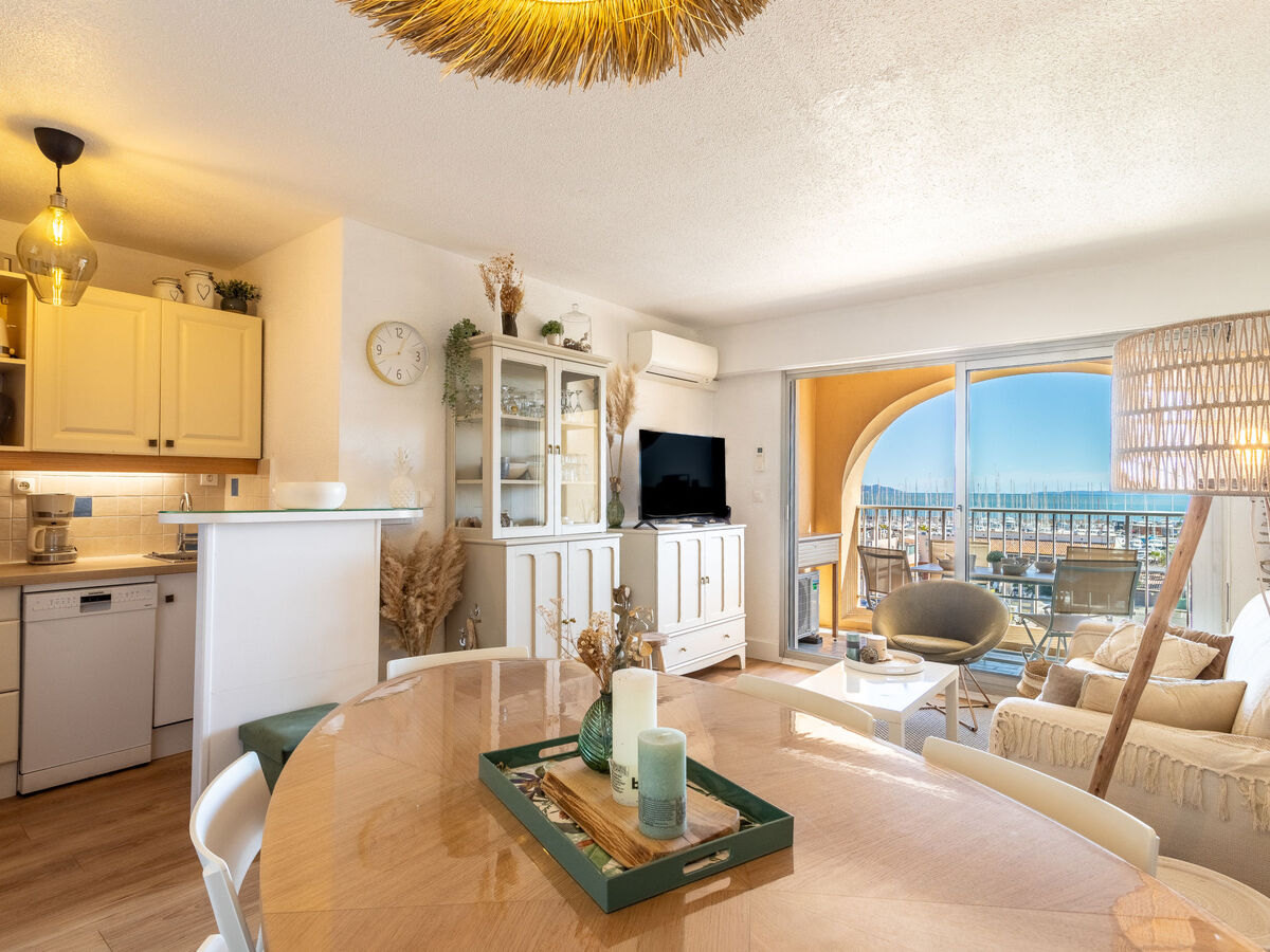 Studio vue mer et port à Hyères, à 250 m de la plage - Photo 9