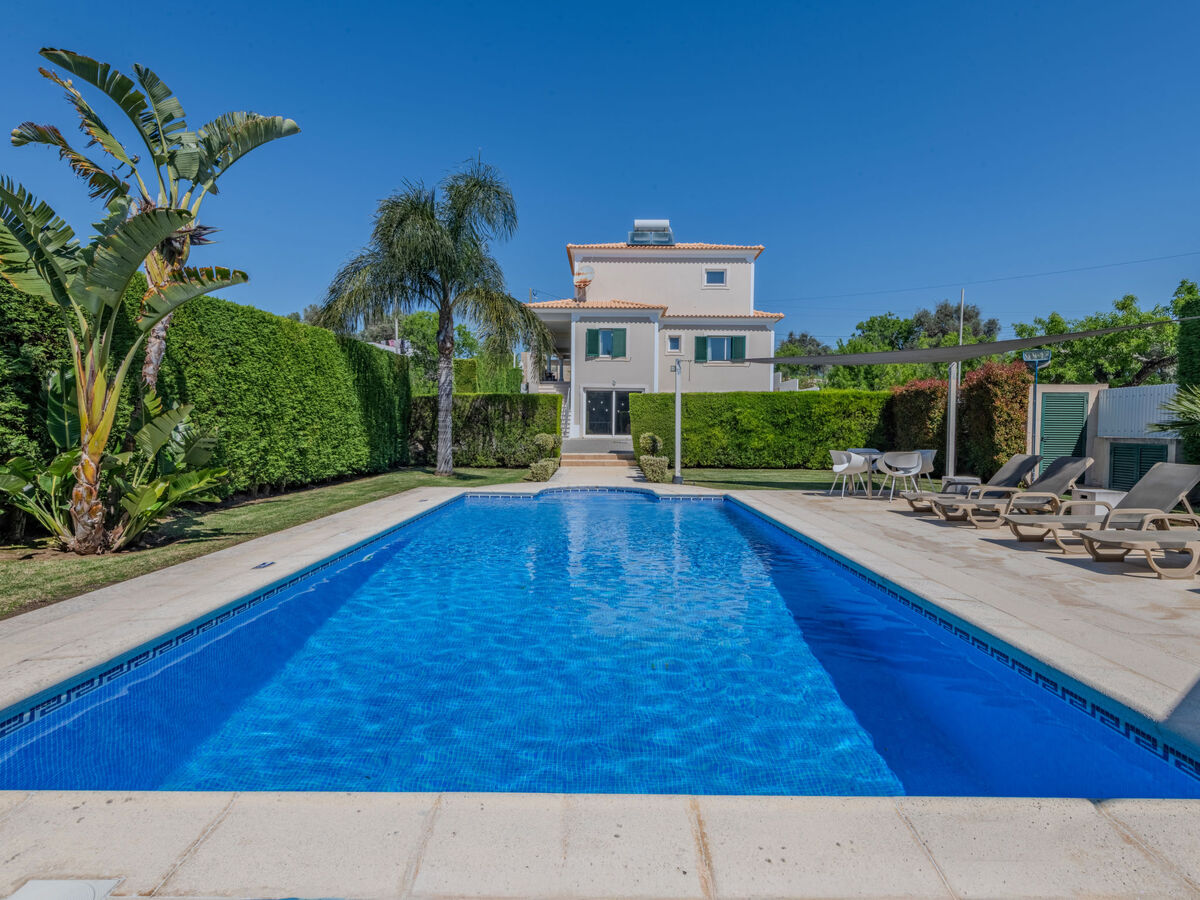 Villa Carmen, 5 chambres avec piscine chauffée à Albufeira - Photo 1