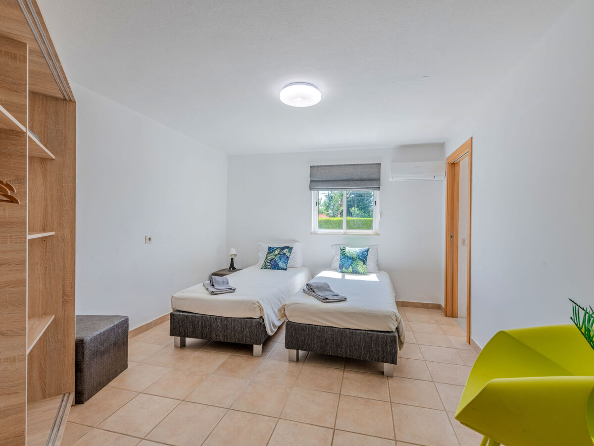 Villa Carmen, 5 chambres avec piscine chauffée à Albufeira - Photo 24