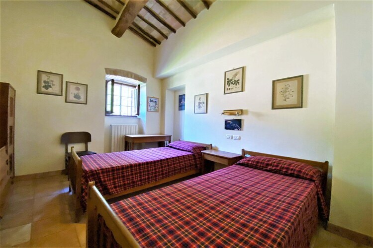 Maison 4 personnes avec jardin près d'Assisi - Photo 12