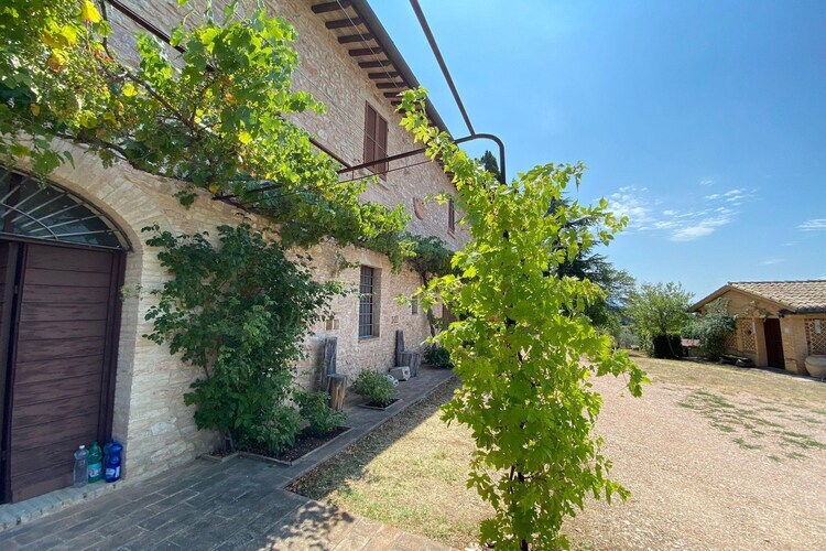 Maison 4 personnes avec jardin près d'Assisi - Photo 18