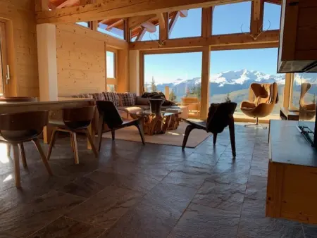 Chalet des Cerfs · 10 personnes · Terrasse 80m² · Mont-Blanc : photo 4