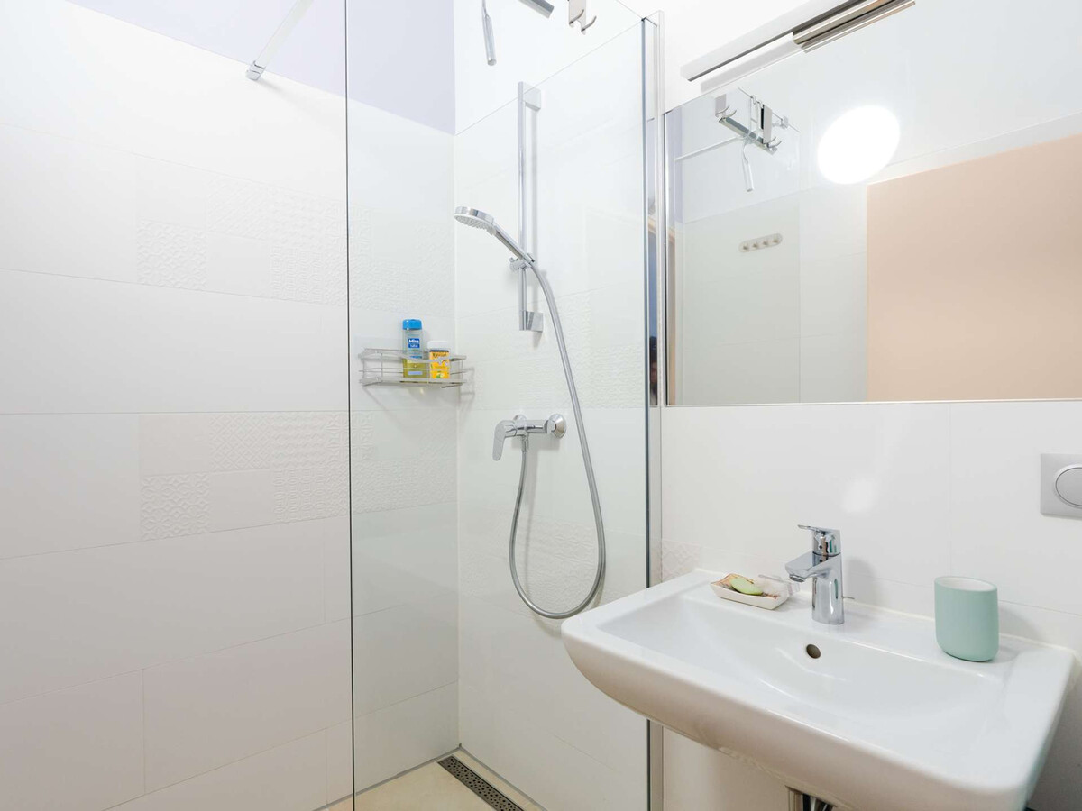Villa 5 pers à 150m de la plage, 2 terrasses climatisées - Photo 13