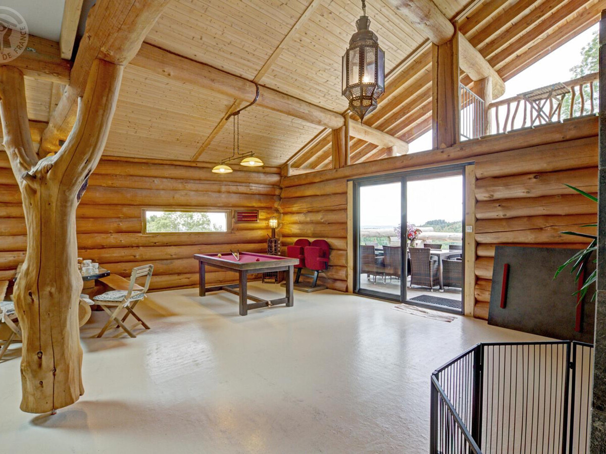 Gîte 115m² avec Jacuzzi à Saint-Jean-Soleymieux - Photo 4