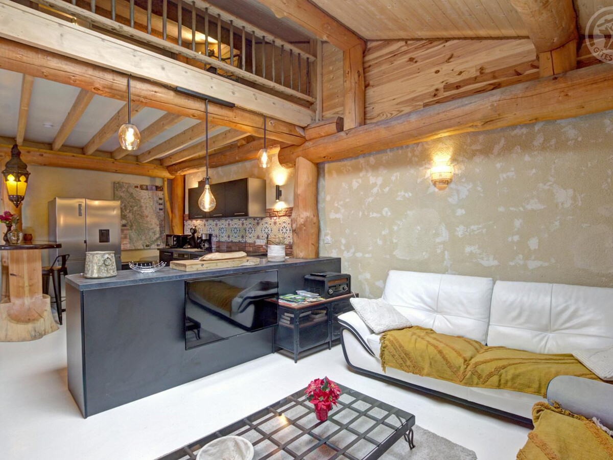 Gîte 115m² avec Jacuzzi à Saint-Jean-Soleymieux - Photo 10