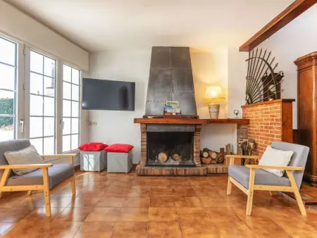Maison Cataluña à Vidreres : 8 pers, piscine privée - Photo 3