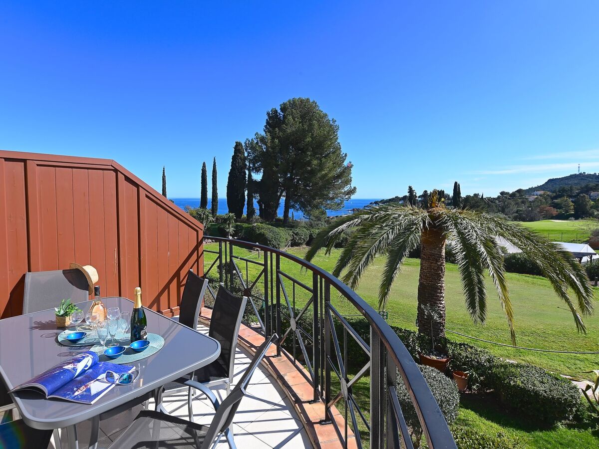 Appartement Village Cap Estérel – vue mer et golf, 2 terrasses - Photo 12