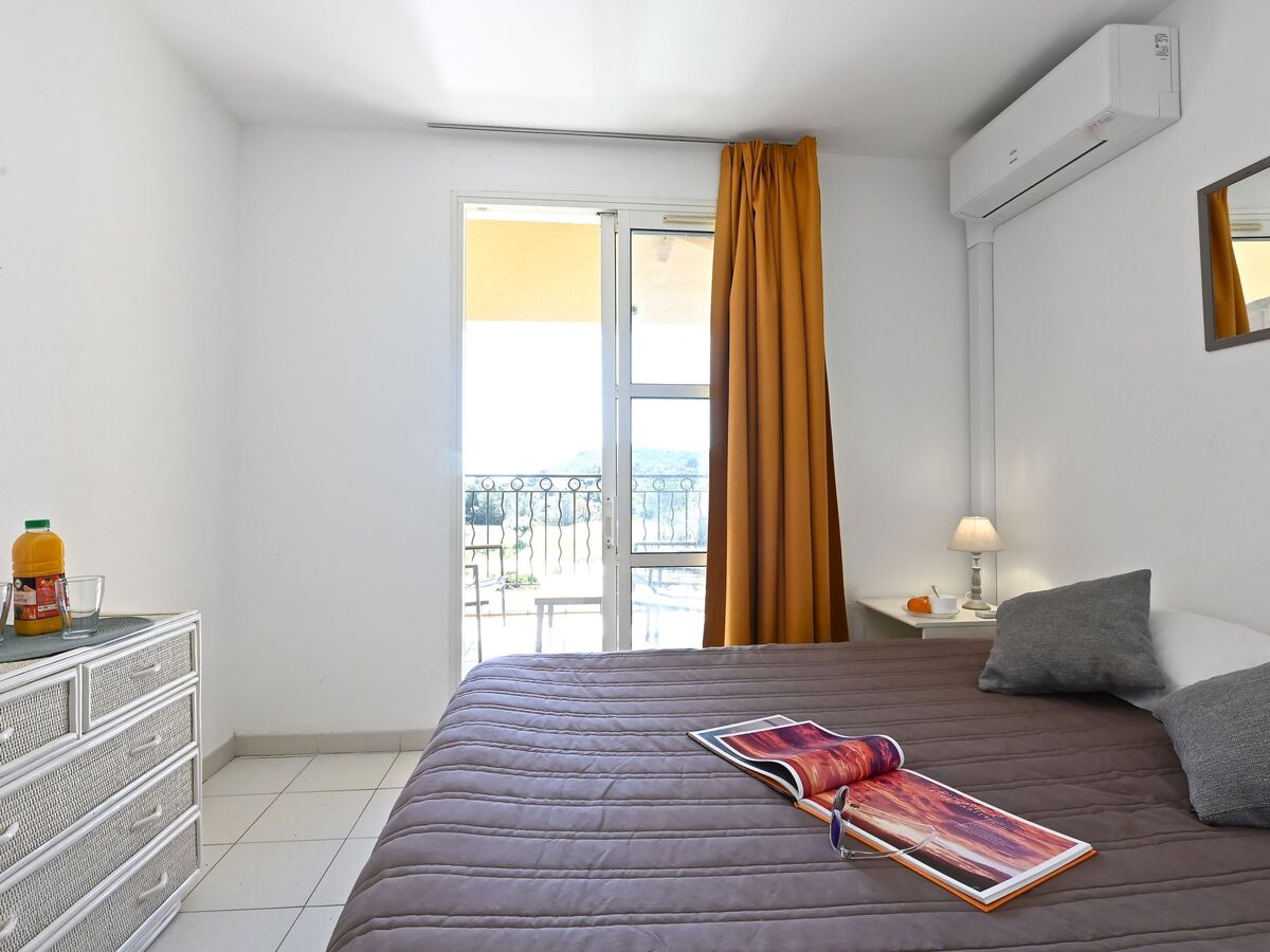 Appartement Village Cap Estérel – vue mer et golf, 2 terrasses - Photo 14