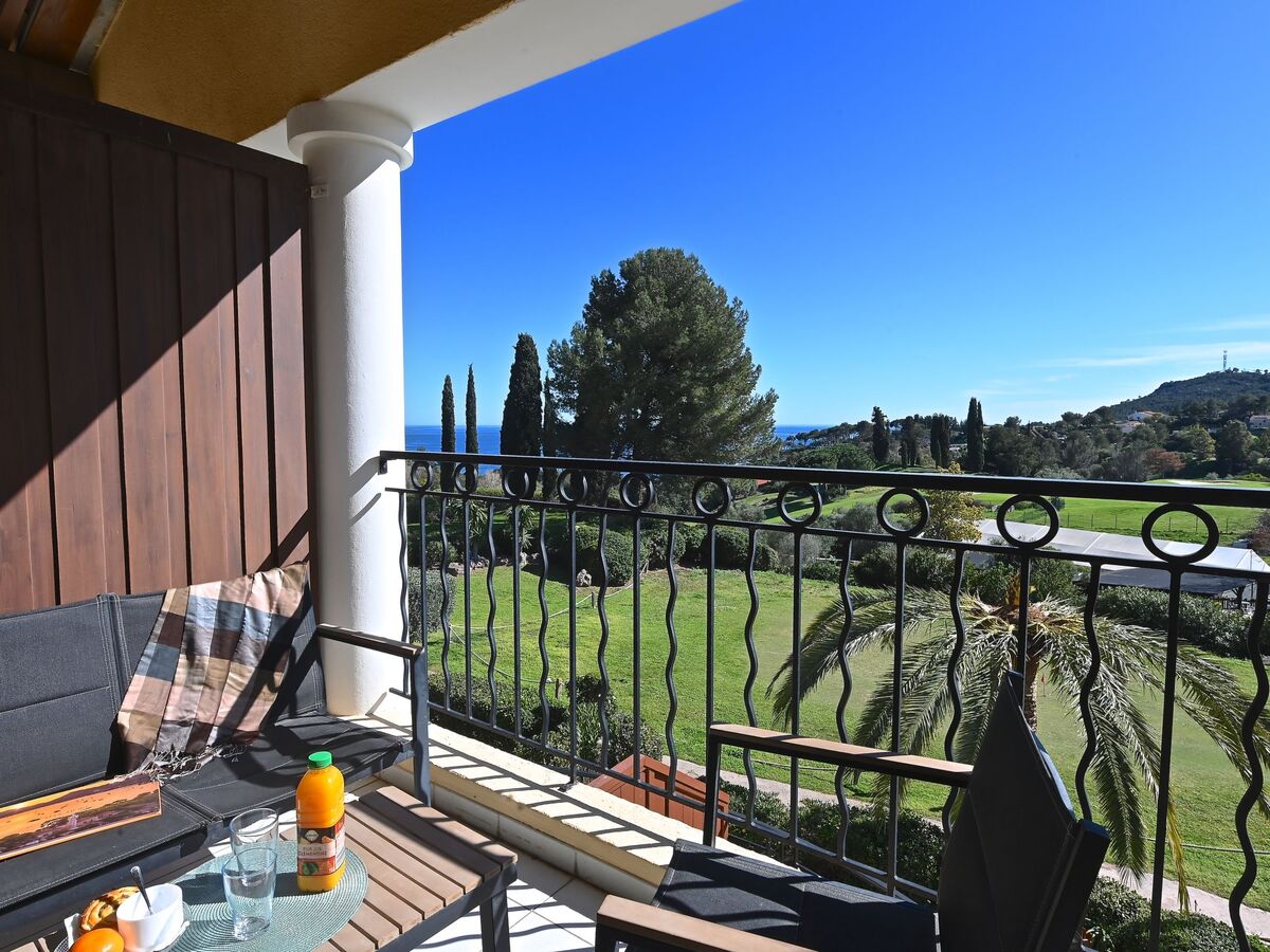 Appartement Village Cap Estérel – vue mer et golf, 2 terrasses - Photo 15