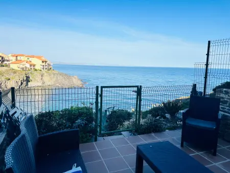 T2 Port-Vendres, terrasse vue mer et parking privé : photo 6