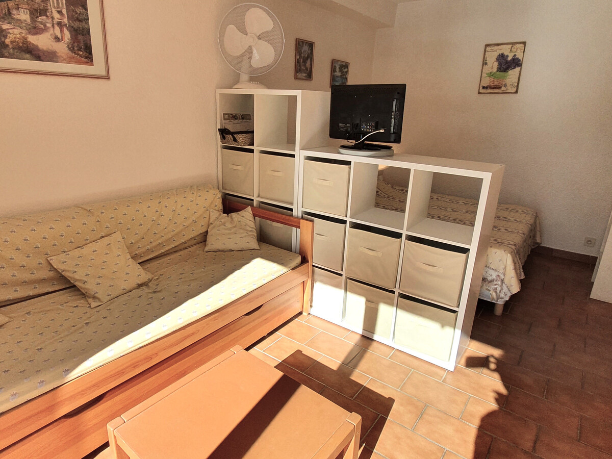 Studio 4 pers. avec coin-nuit et piscine à Sainte-Maxime - Photo 6