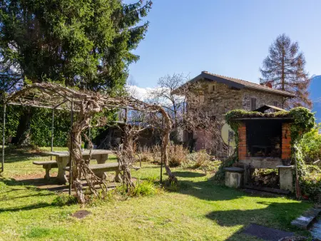 Maison rustique Aili à 550 m du lac de Côme - Photo 1