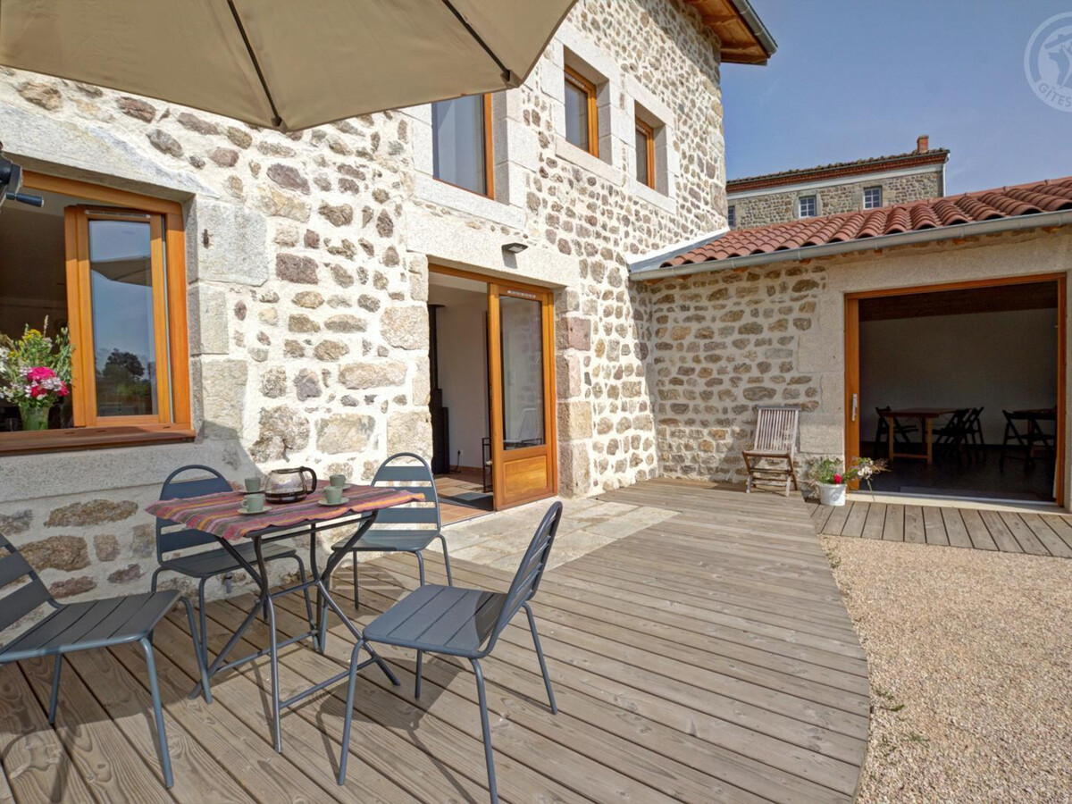 Ferme rénovée 180 m² avec salle modulable à Verrières-en-Forez - Photo 5