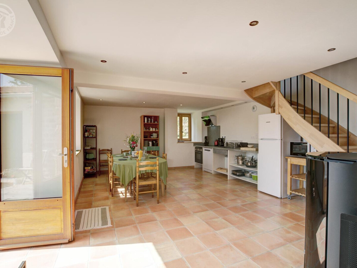 Ferme rénovée 180 m² avec salle modulable à Verrières-en-Forez - Photo 7