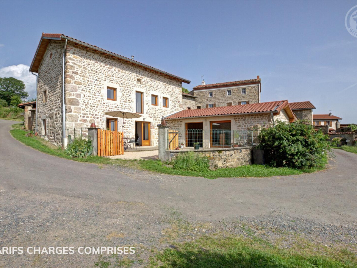 Ferme rénovée 180 m² avec salle modulable à Verrières-en-Forez - Photo 27