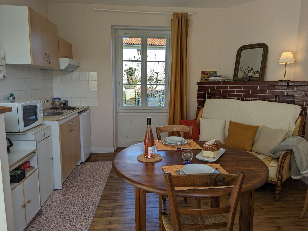 Gîte 2 personnes à Poursac, jardin 30m² et internet fibre - Photo 7
