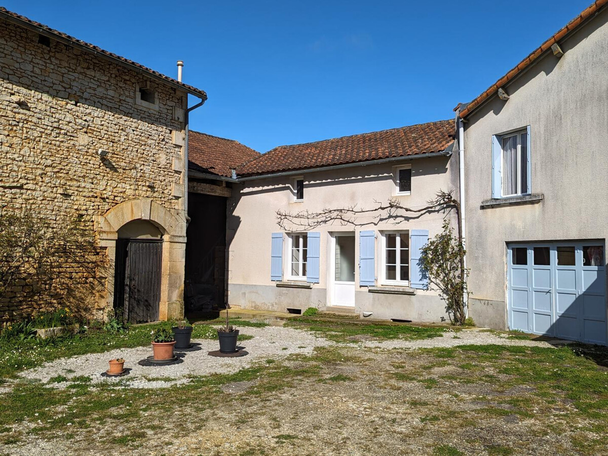 Gîte 2 personnes à Poursac, jardin 30m² et internet fibre - Photo 13