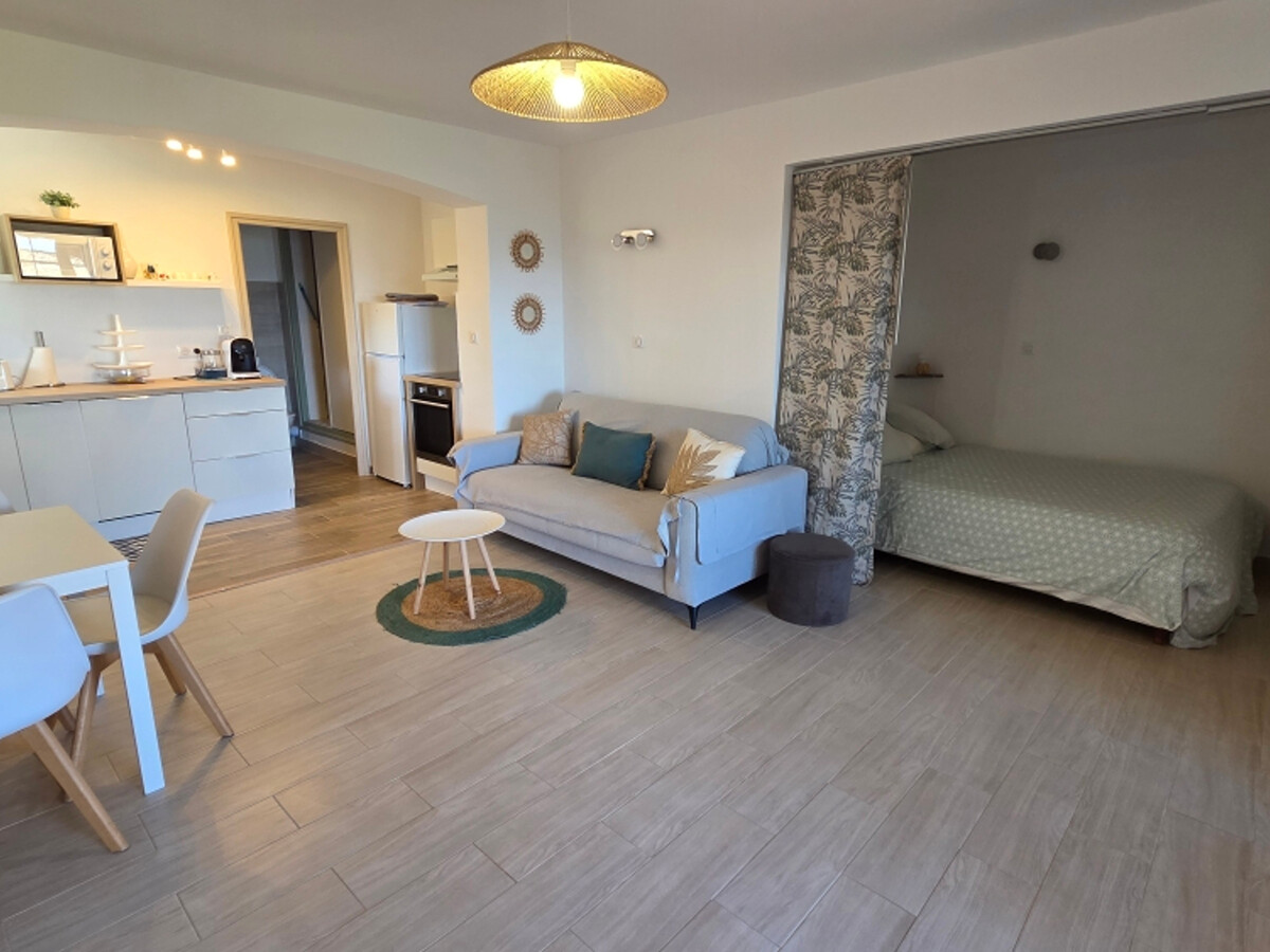 Studio 39 m² terrasse 15 m², piscine privée à Sainte-Maxime - Photo 13