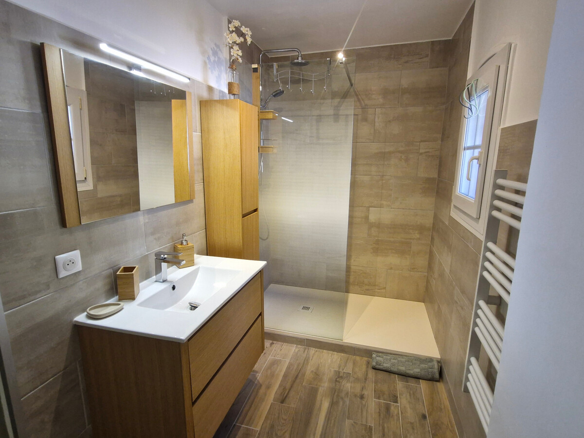 Studio 39 m² terrasse 15 m², piscine privée à Sainte-Maxime - Photo 22