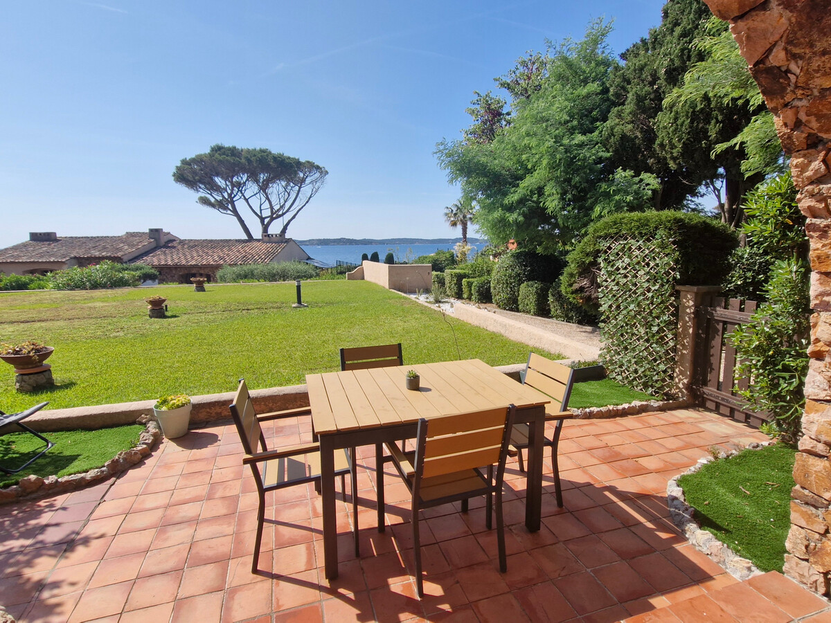 Studio 39 m² terrasse 15 m², piscine privée à Sainte-Maxime - Photo 26