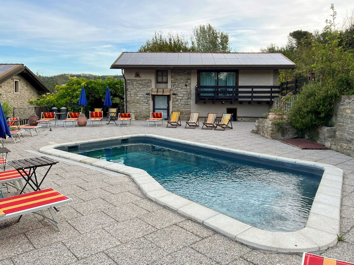 Trilocale 14 - Apt 3 pièces avec terrasse à Cortemilia - Photo 2