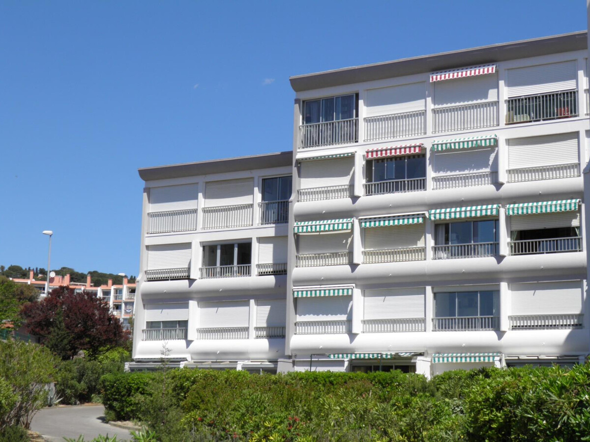 Studio cabine 22m² face à la plage avec parking – Sète - Photo 13