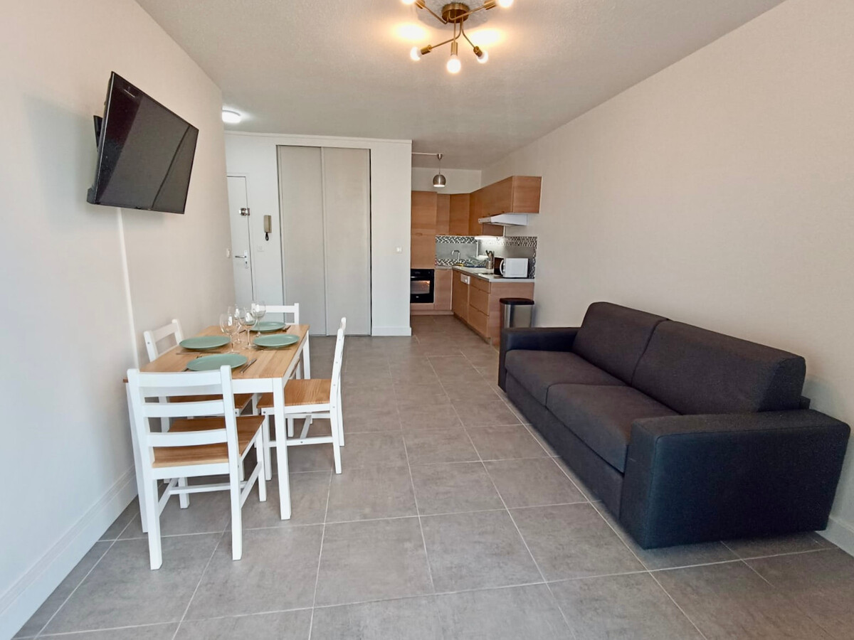 T2 40 m² à Sète avec vue canaux, parking et animaux - Photo 2
