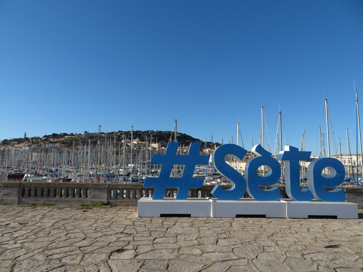 T2 40 m² à Sète avec vue canaux, parking et animaux - Photo 21