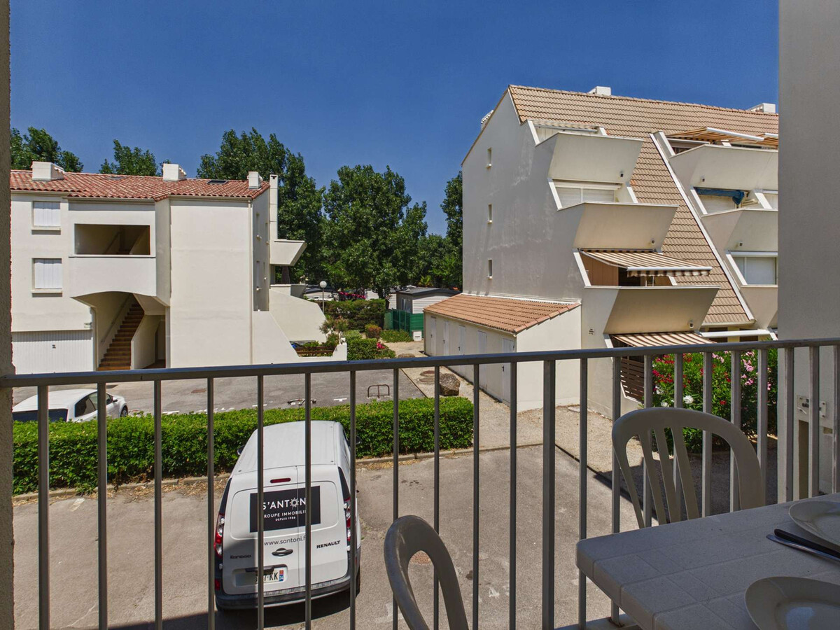 Appartement 2 pièces 4 personnes, balcon et parking privé - Photo 2