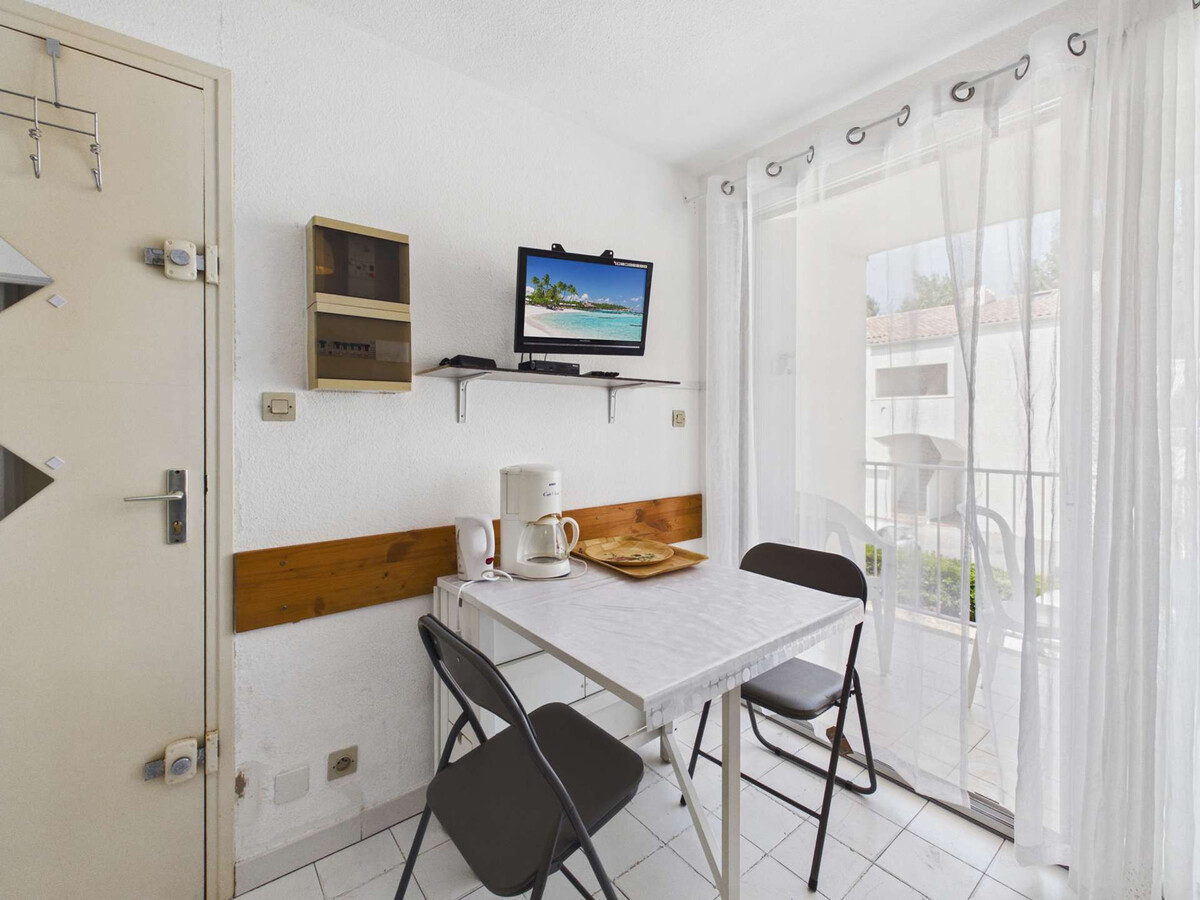 Appartement 2 pièces 4 personnes, balcon et parking privé - Photo 6