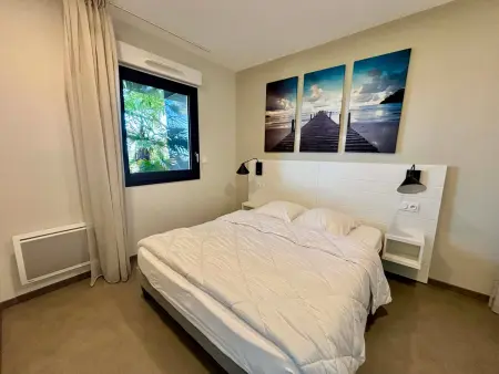 Appart 56m² face à la mer, piscine chauffée, accès plage : photo 8