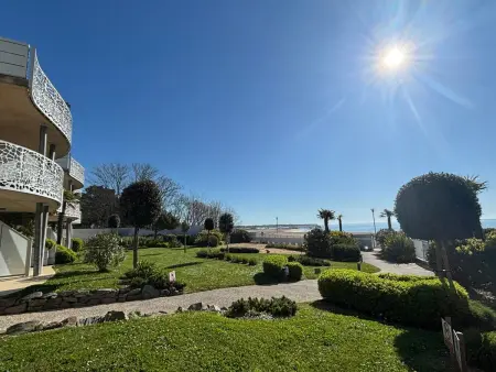 Appart 56m² face à la mer, piscine chauffée, accès plage : photo 22